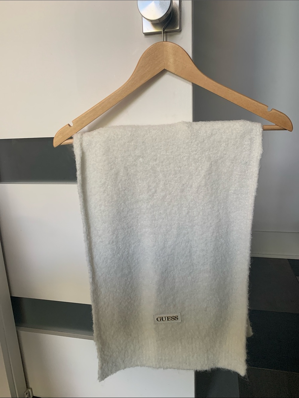 GUESS Cream Fuzzy Knit Scarf with Logo Patch